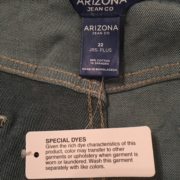 Arizona juniors jean skirt💙 - Picture 4 of 5